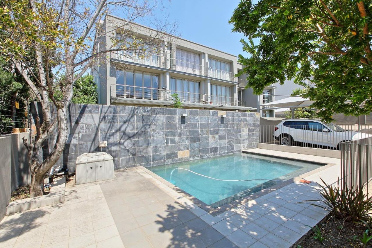 The Space Johannesburg Bagian luar foto